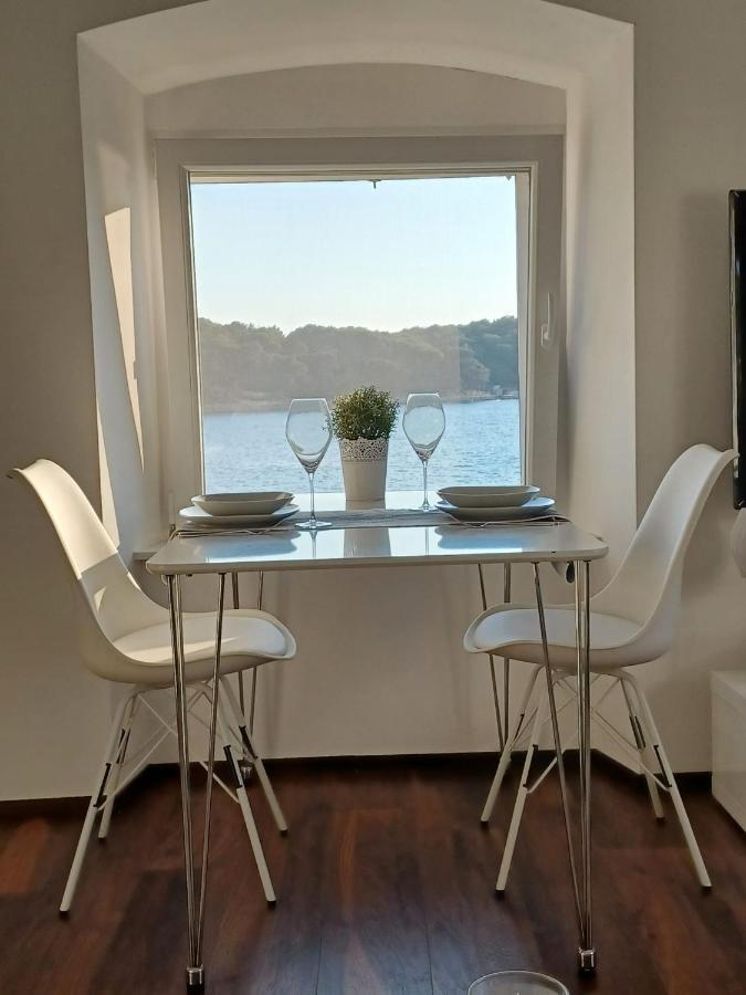 Niko 1 Apartment Mali Losinj Exterior photo